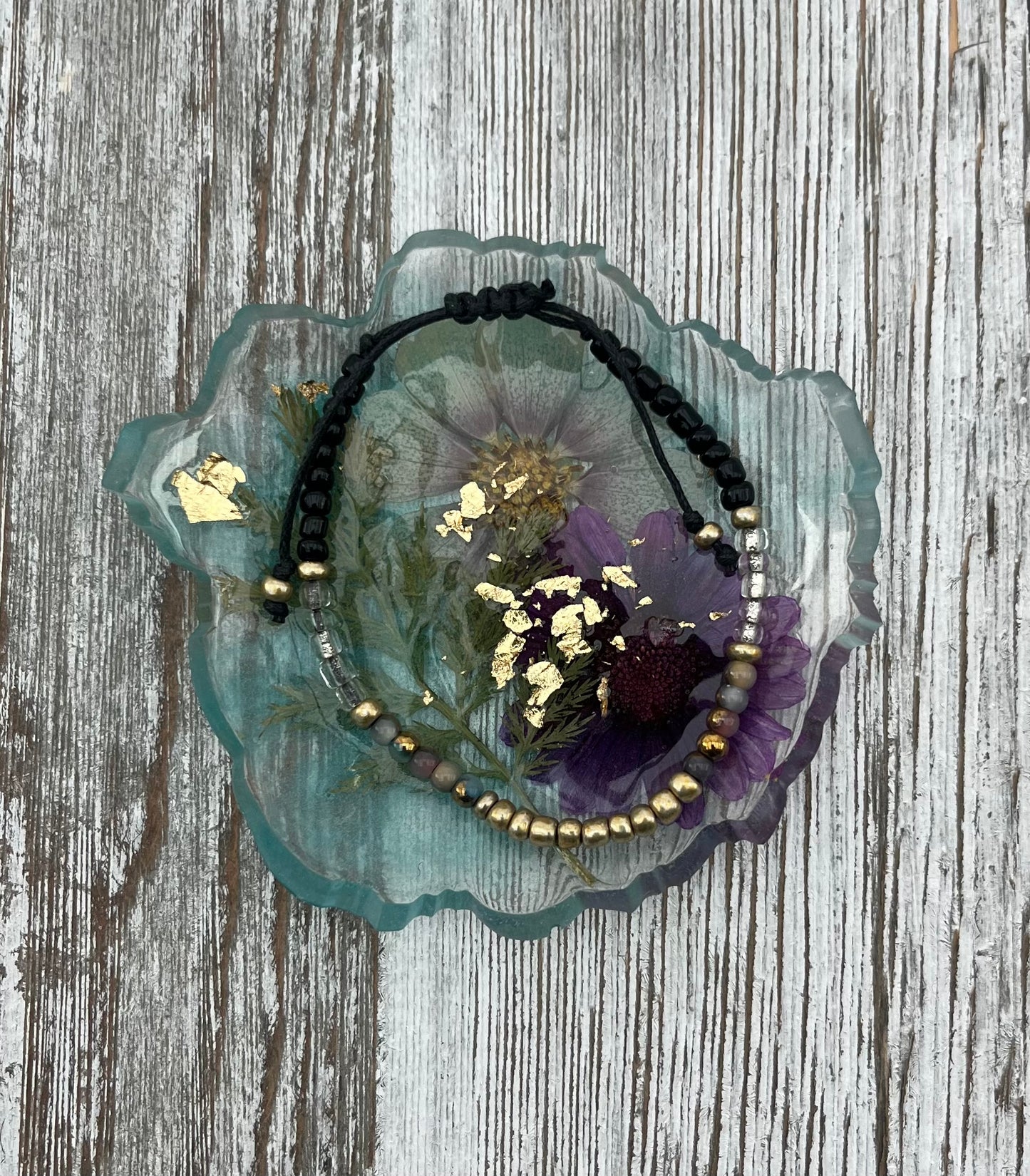 🌿 Pressed Floral Resin Trinket Dish – Teal & Purple