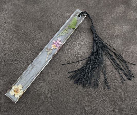 Floral Bookmark – Black Tassel Edition