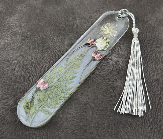 Floral Bookmark – Grey Tassel Edition