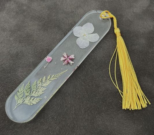 Floral Bookmark – Yellow Tassel Edition